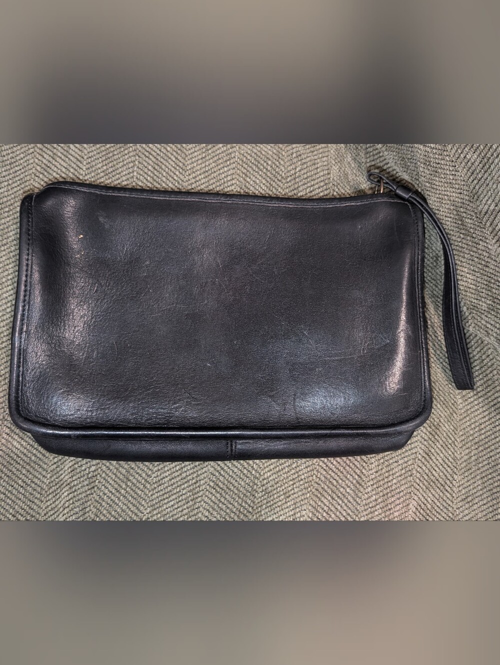 Coach Vintage 3380 1970's Basic Bag Leather Clutch (Talon Zipper